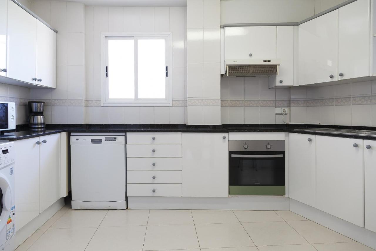 Uhc Barcino Apartments Salou Ngoại thất bức ảnh